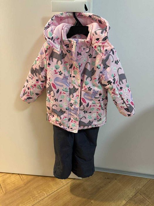 Geacă și pantaloni de iarnă 92 cm – set călduros și confortabil