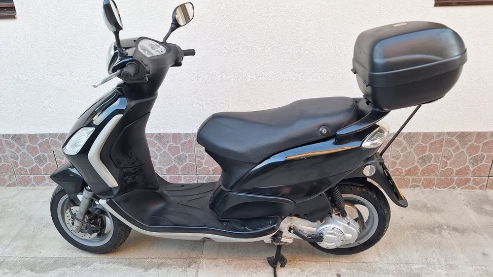 Vand scuter Piaggio Fly 50