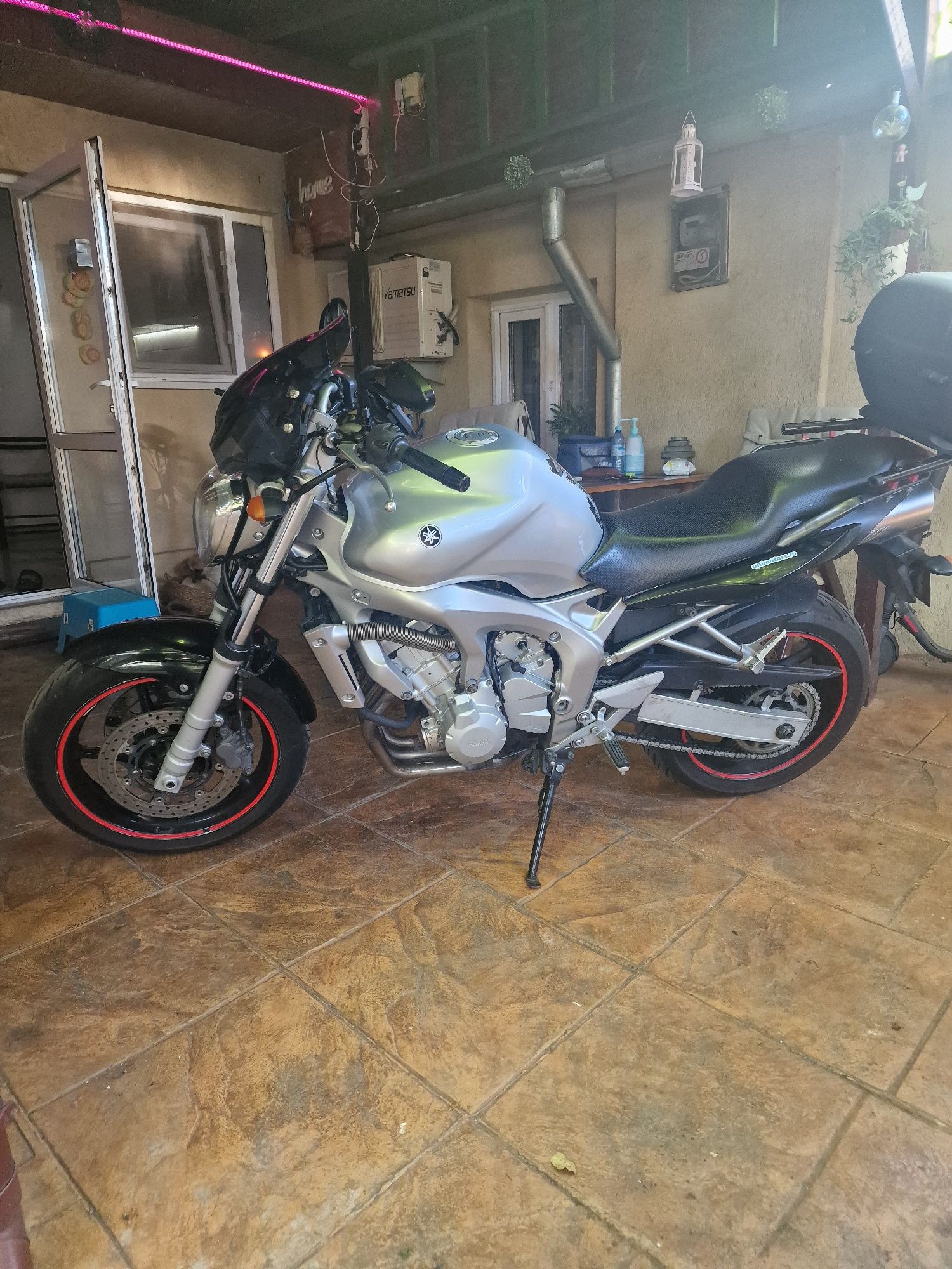 Yamaha fz6 s1 2004