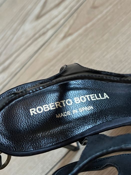 Дамски стилни обувки Roberto Botella