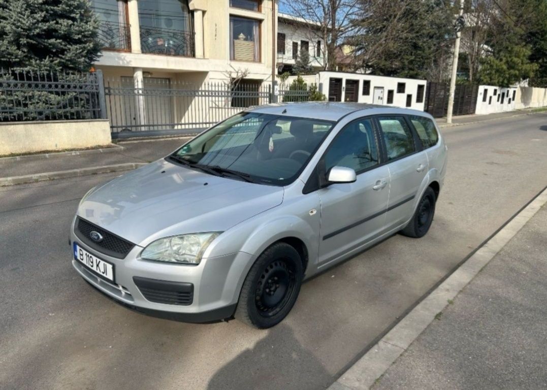 Vând sau schimb cu logan
