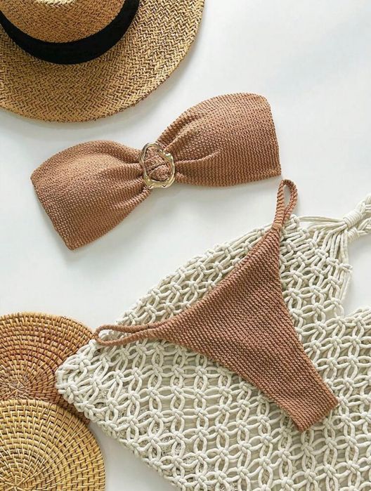 Дамски бежов бански