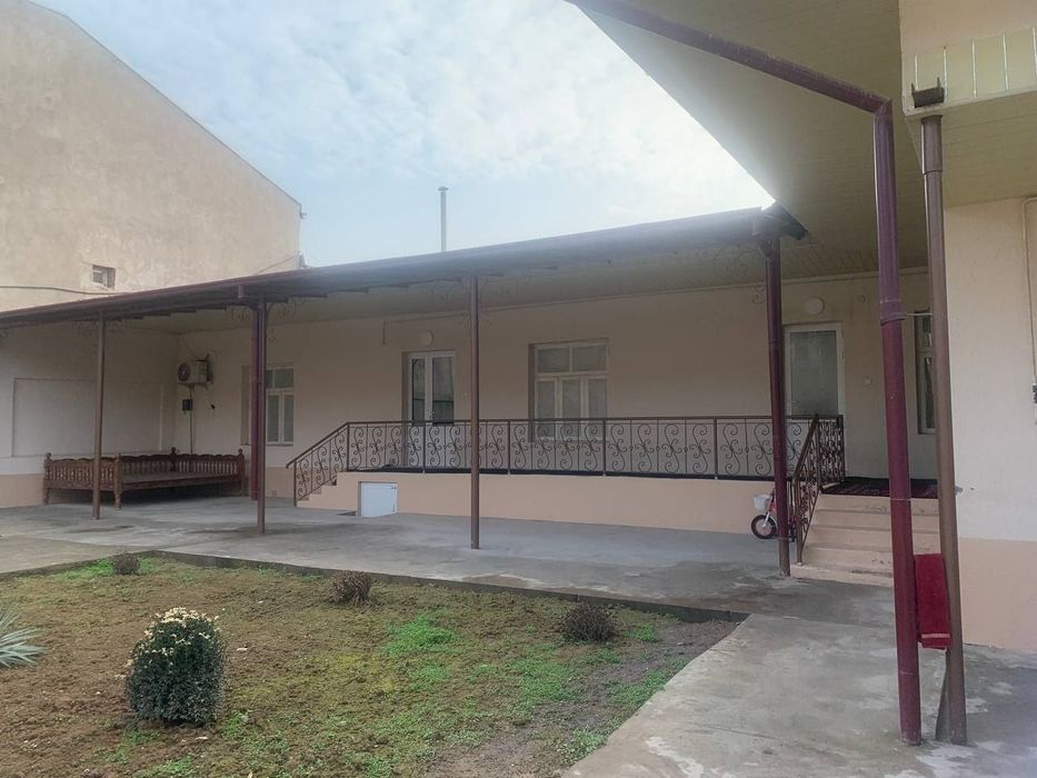 Uy sotiladi tayyor hovli