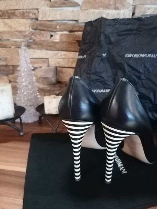 Обувки Armani 40 н