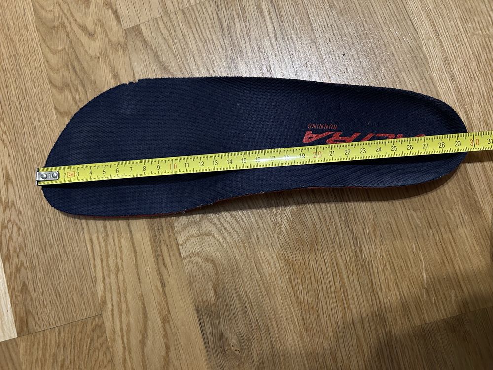 Altra Provision 7