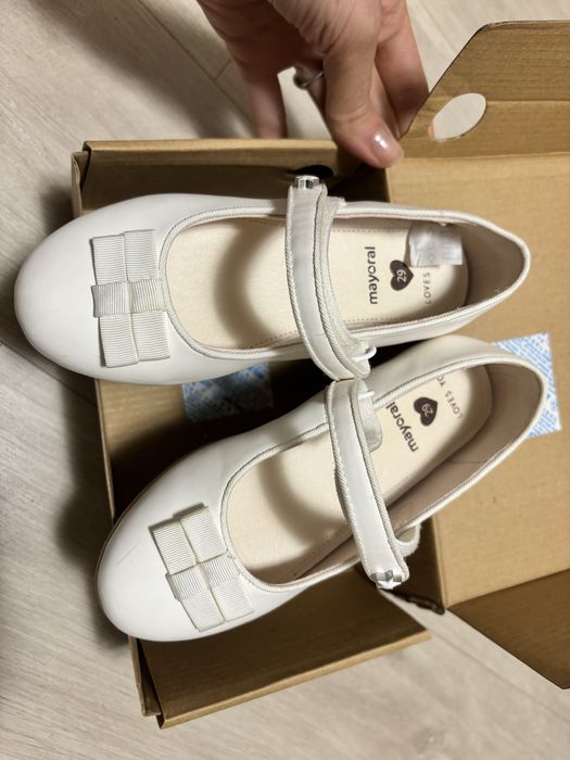 Pantofi Mayoral marime 29