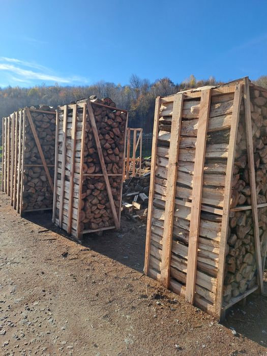 Lemn foc paletizat
