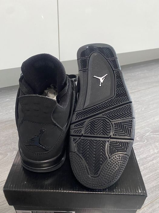 Air jordan 4 Retro Black cat 44