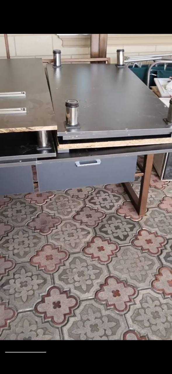 Dorixona uchun mebellar sotiladi – a’lo holatda!