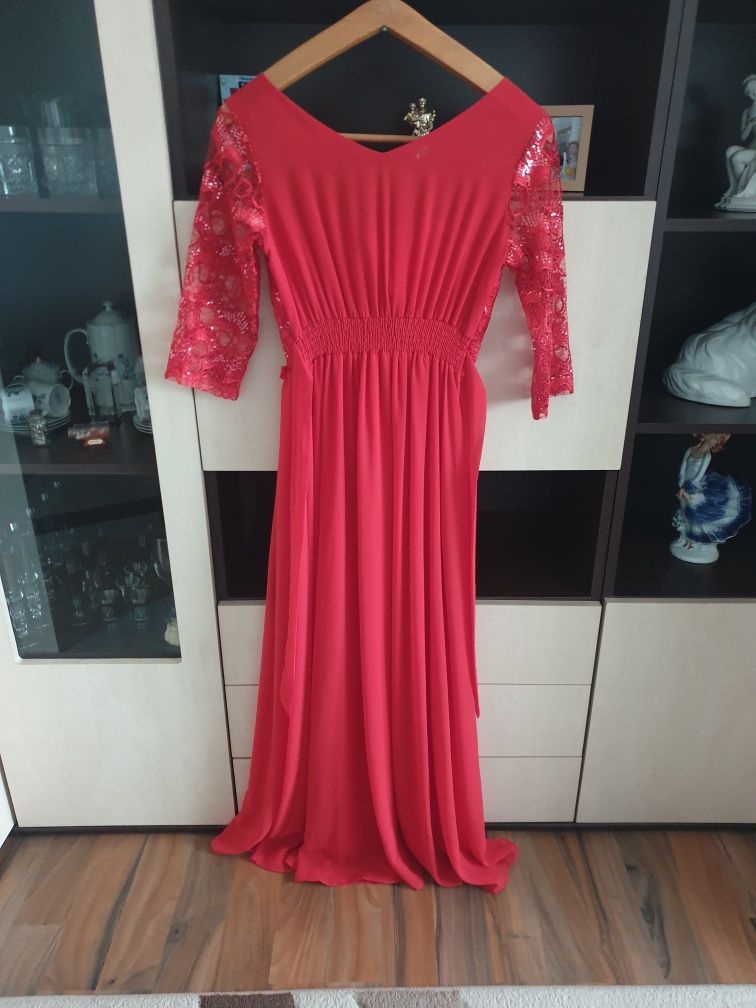 Rochie eleganta cu dantela