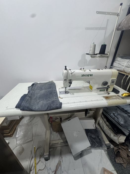 Tikuv moshinka ZOJE Швейная Машинка ЗОЖЕ в отличном состоянии