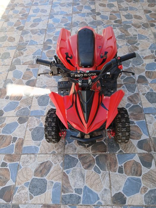 Vând atv copii 49 cc pe benzină nemțesc, foarte solid,  marca KXD