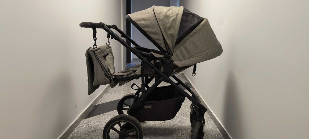 Детска количка Moon Nuova