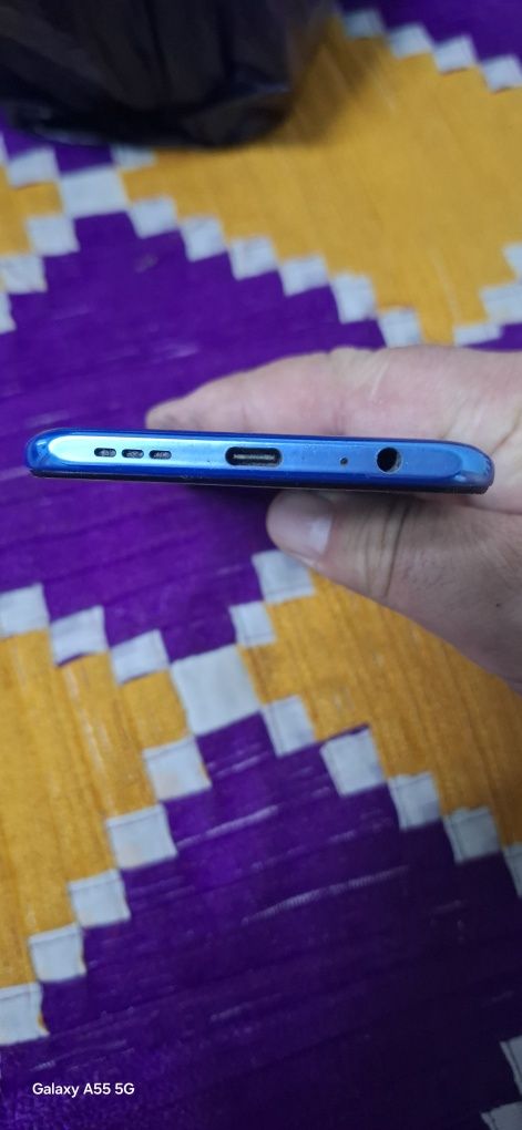 Продам смартфон XIAOMI