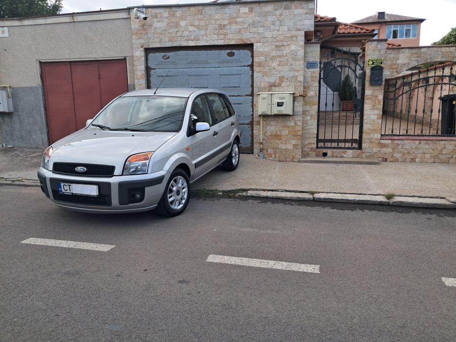 • FORD FUSION • • 88 .000 KM • • UNIC PROPRIETAR  2009 • Stare Ca Nouă