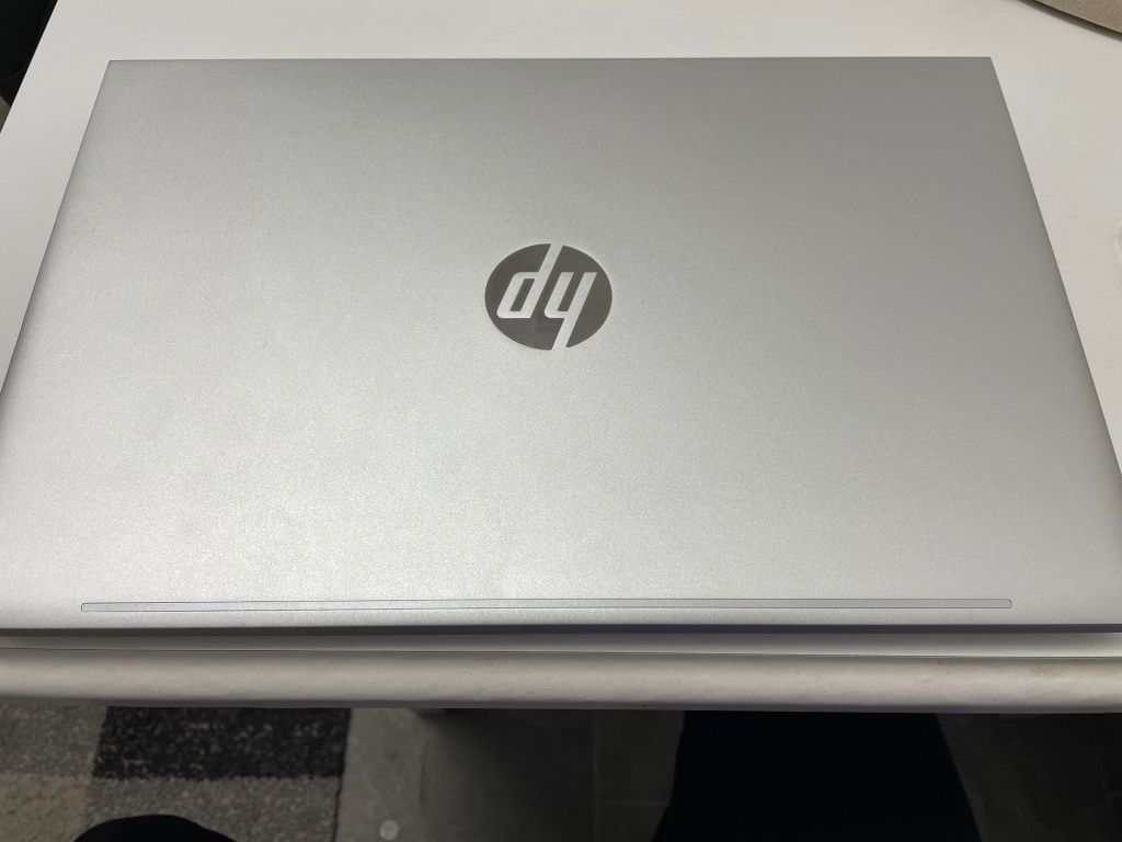 Laptop HP cu garantie ca nou, neutulizat