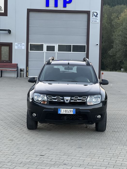 Dacia Duster / 4x4  An 2015 Motor 1.6 benzină și gpl