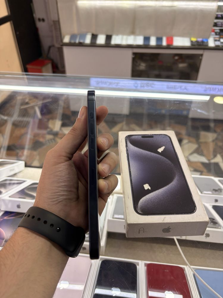 iPhone 15 Pro Max 256 gb blue