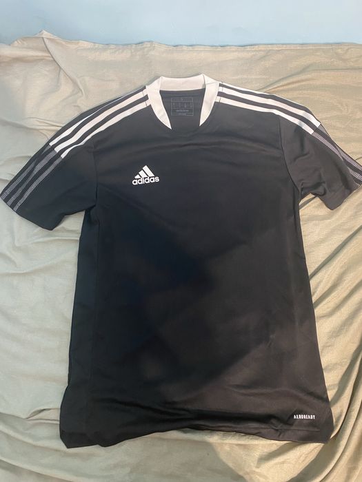 Тениски на adidas, balenciaga, the north face и nike