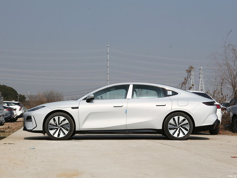 Geely Galaxy E8 CIP Tashkent от завода производителя
