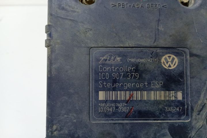 Pompa ABS  1C0907379 Volkswagen VW Golf a 4-a generatie