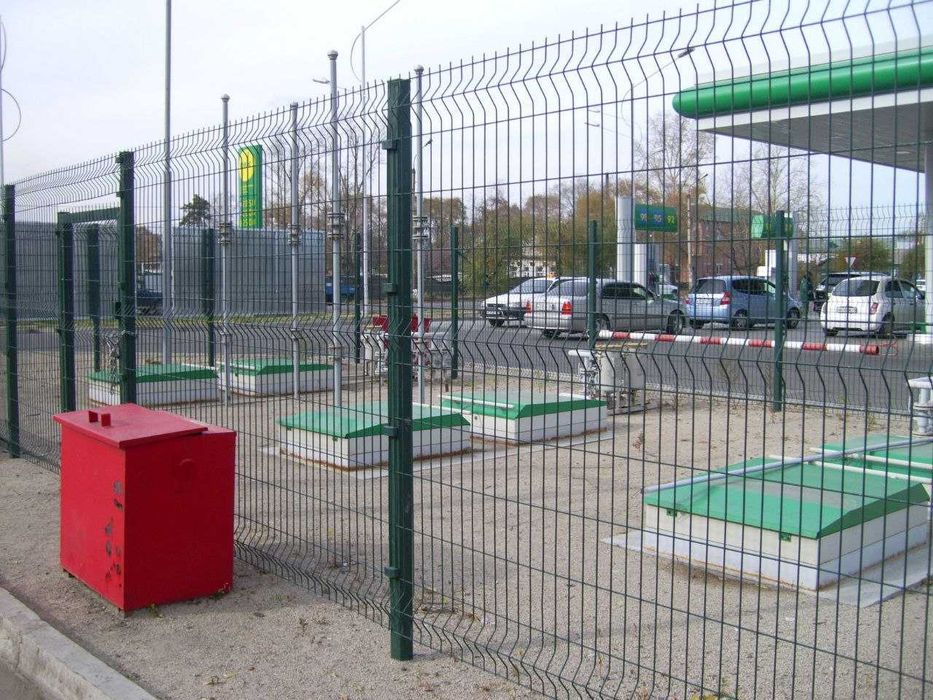 Еврозабор - сеточные панельные ограждения, состояние: новое.