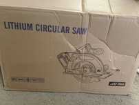 Fierăstrău circular cu acumulator, asemănătoare cu makita