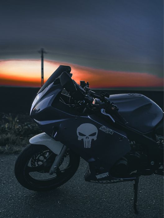 Suzuki gs500F in stare buna cu putine defecte estetice A2