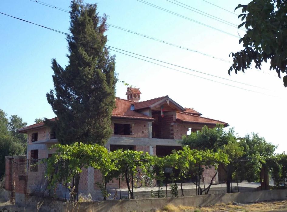 Продава се Къща в с. Избеглии, Област Пловдив - 201 кв.м за 734 €/кв.м - Снимка #1
