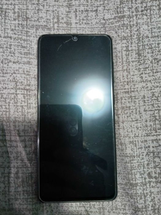 Vând telefon Samsung galaxy A41