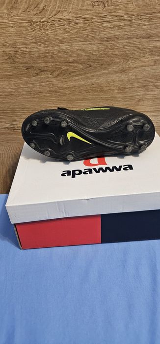 Бутони nike 34 размер