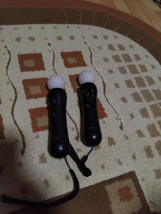 Casca VR PS4 si manete move