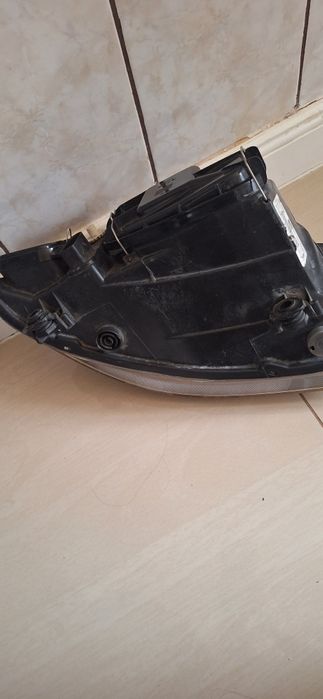 Far stânga fata Seat Ibiza