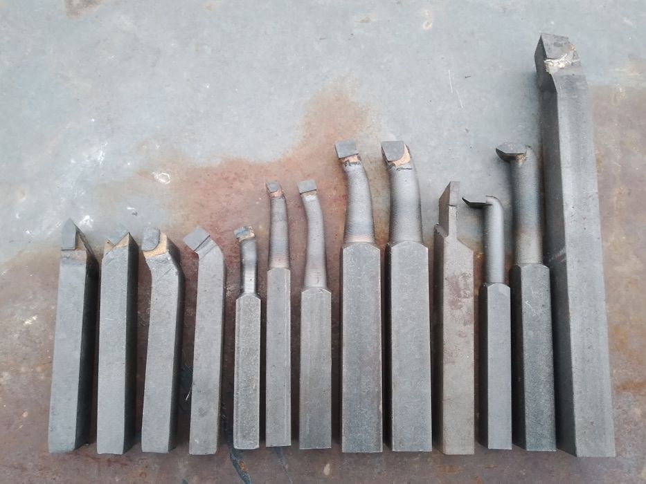 Резцы токарные Т5К10