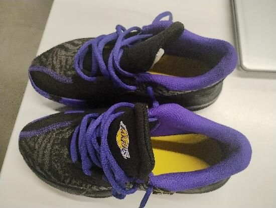 Ghete Baschet Nba Lakers Fast 900 Low-1 - produs resigilat Decathlon