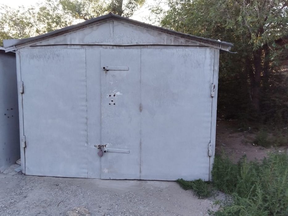 Продам металлический гараж