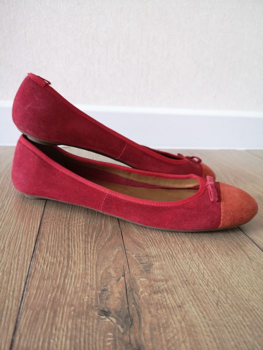Новые замшевые балетки GAP