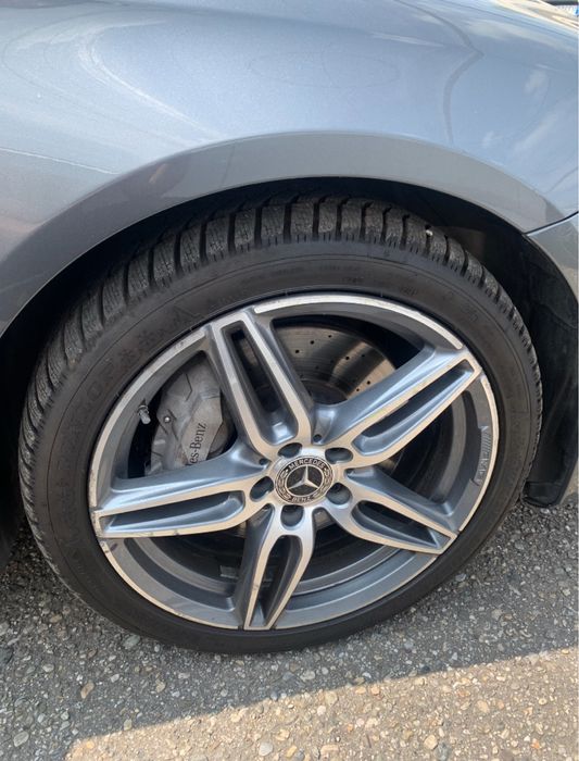 Здрааейте,продавам зимни гуми dunlop sport 5 размер 245/40/19