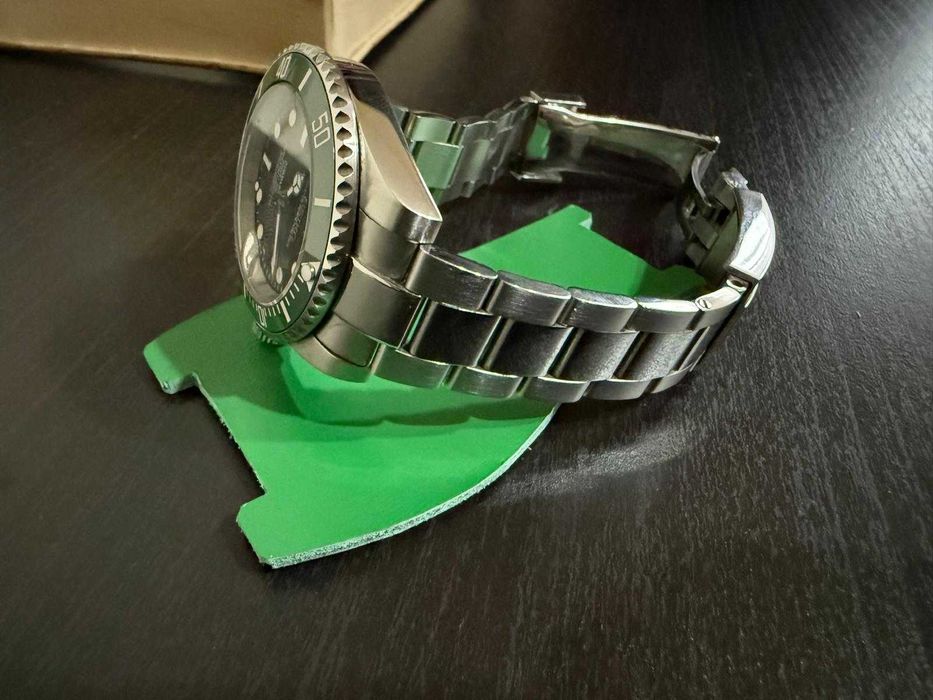 Seiko NH35 Automatic