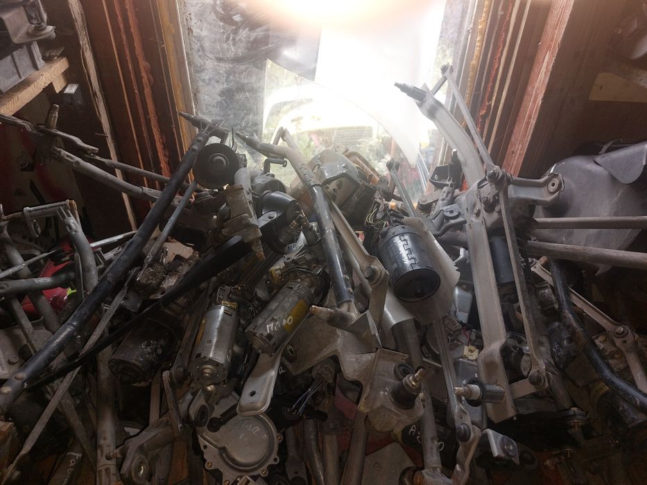 Механизми за чистачки с моторчета Vw Audi seat skoda