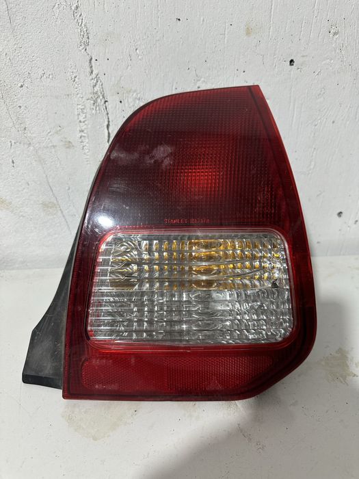 Задний фонар на Mitsubishi Clot 1998