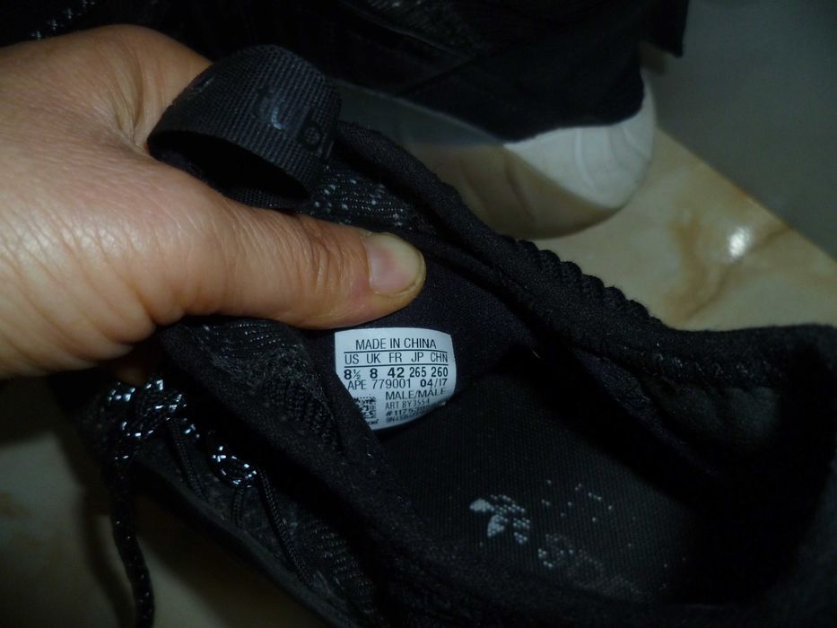 ADIDAS маратонки №42