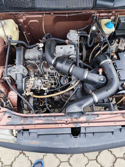 Vând Peugeot 305 diesel
