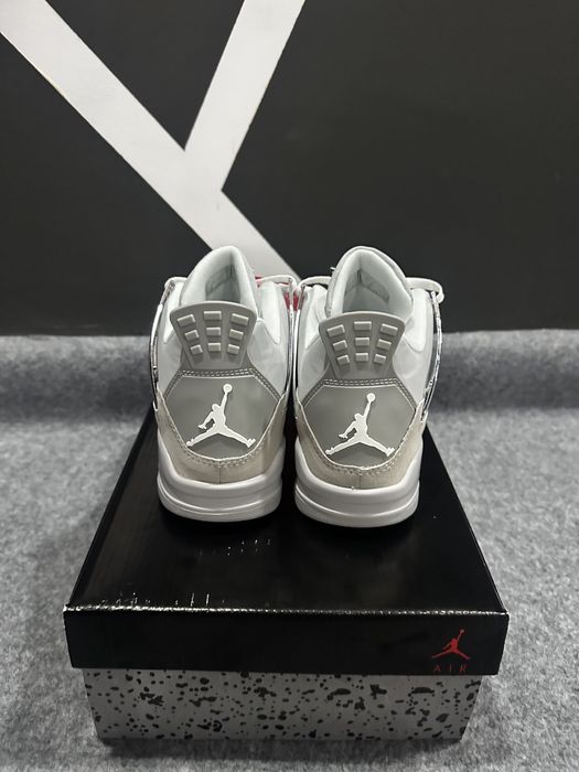 Jordan 4 “cool grey” REDUCERE!
