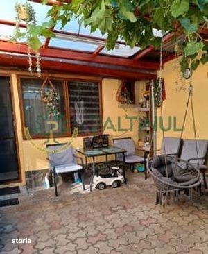 Apartament la casă cu curte și acces auto – Centrul Vechi, Sibiu