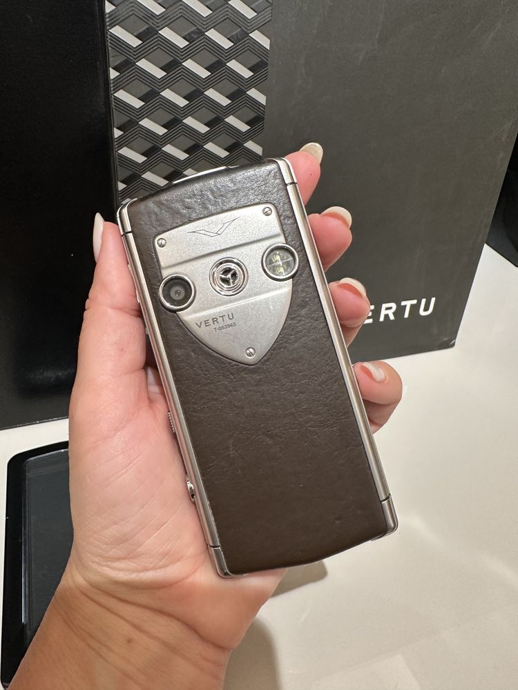 Vertu Constellation Touch, impecabil, functional