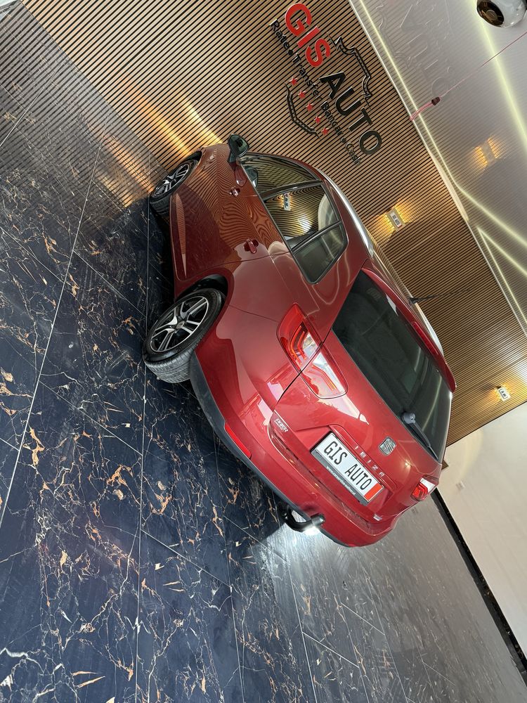 Seat Ibiza FR 1,6 TDI 105 cp an 2013 182000 km Navi,Xenon,Climatronic