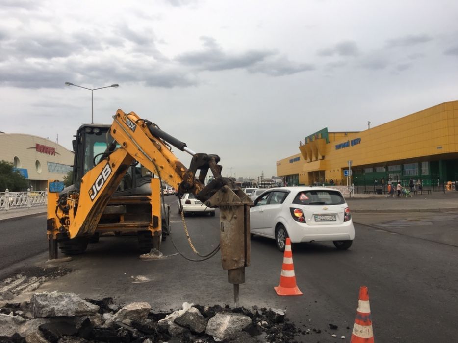 Услуги/аренда Экскаватор - погрузчик, гидромолот, ямобур -JCB 3cx,