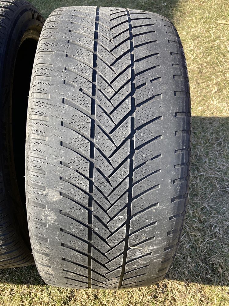 Гуми 265/40/21 Bridgestone