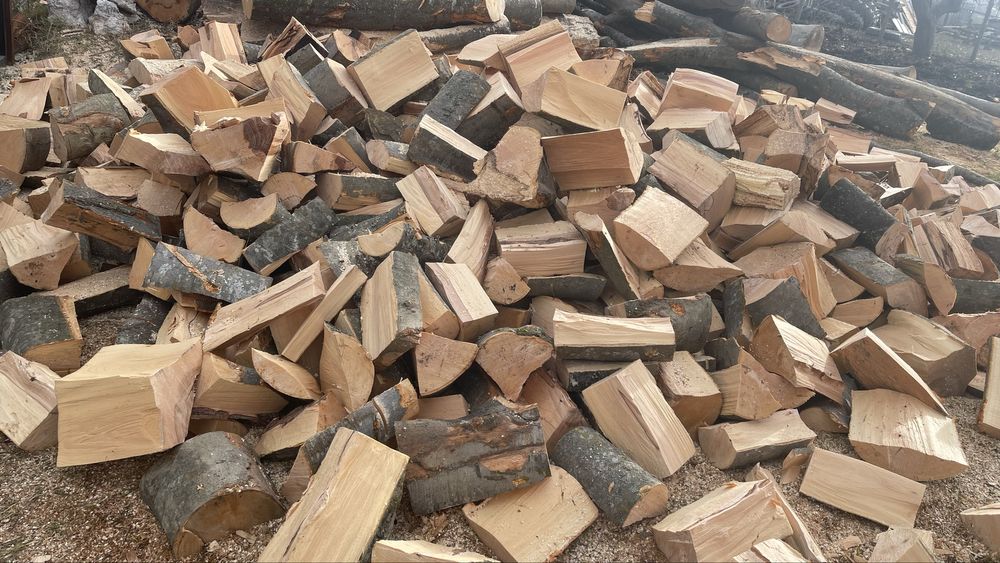 Lemne de foc de vanzare